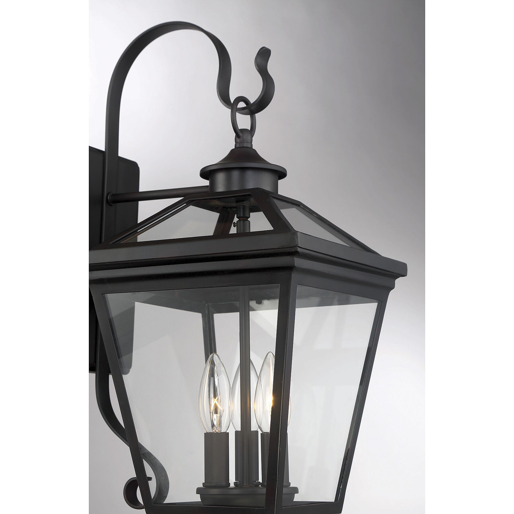 Ellijay Outdoor Wall Lantern in English Bronze