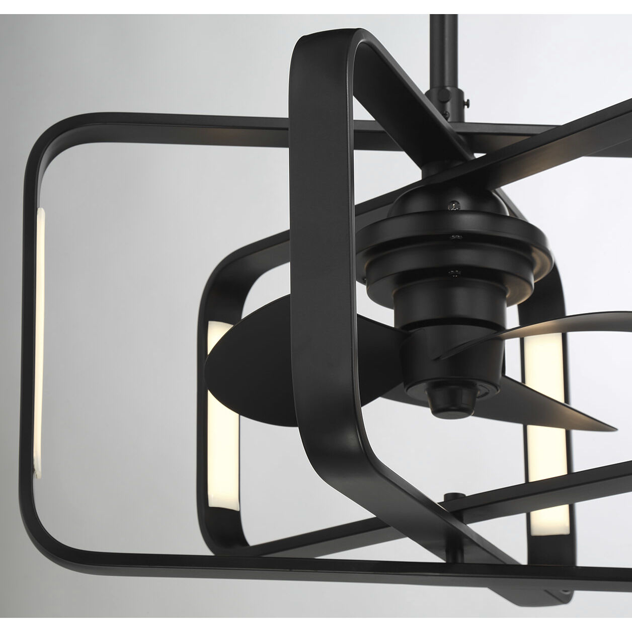 Lynx 14 inch Matte Black with Black Blades Fan D'Lier