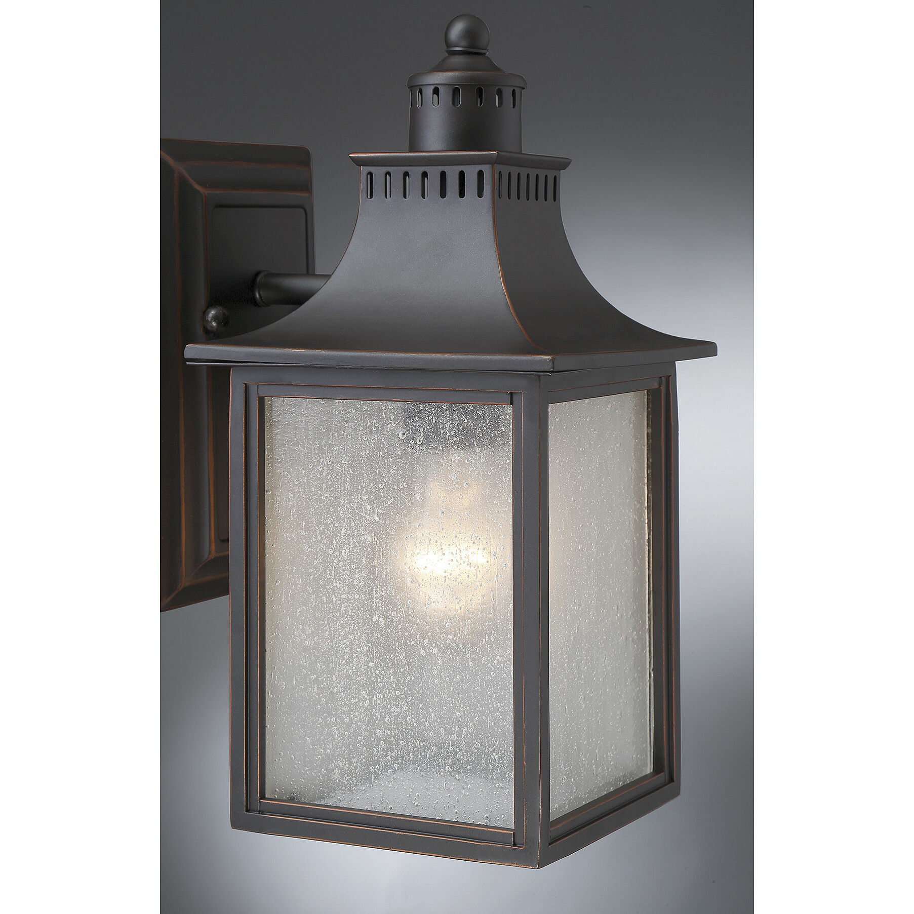 Monte Grande Outdoor Wall Lantern in English Bronze